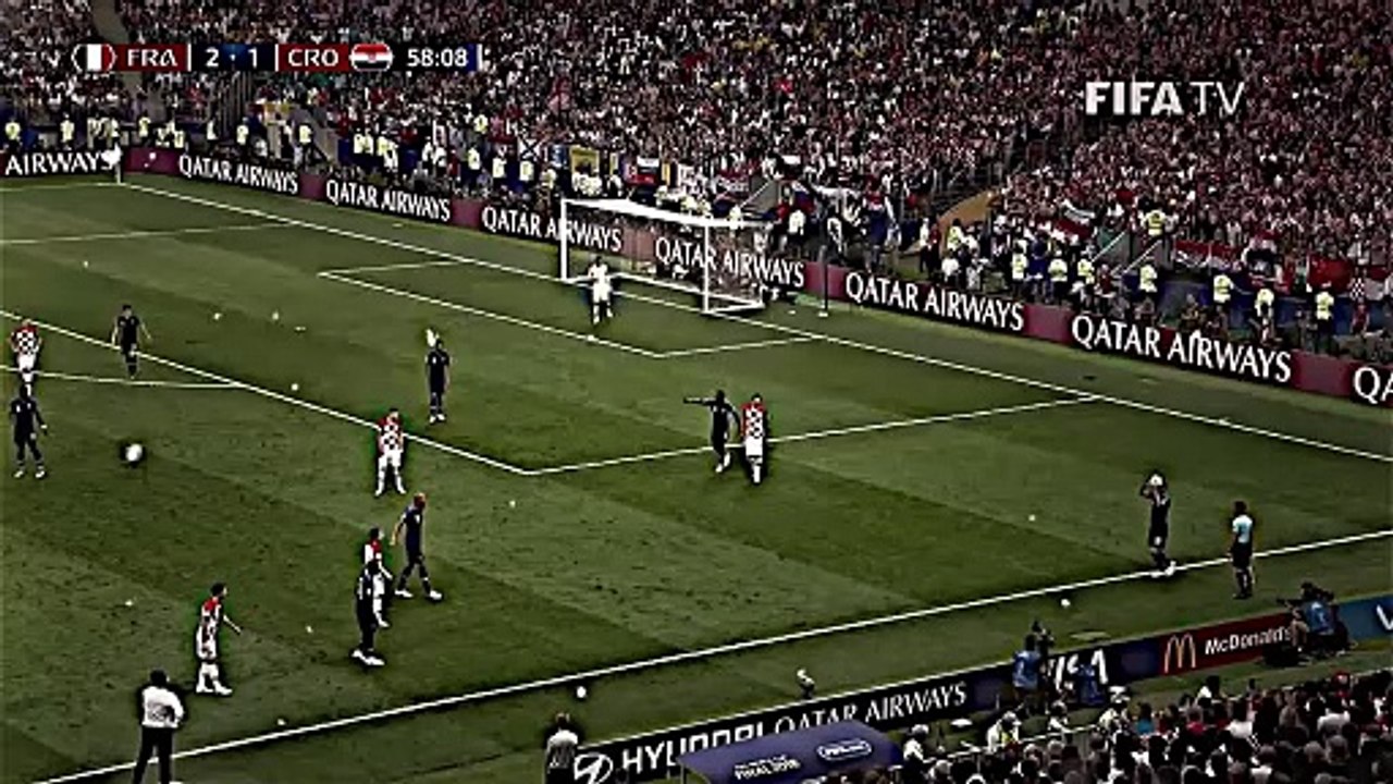 تصميم هدف بوغبا العالمي على كرواتيا