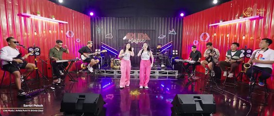 ARLIDA PUTRI FEAT SHINTA GISUL - SANTRI PEKOK