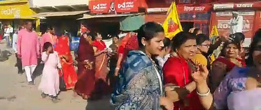 निशान यात्रा की अगुवाई में श्रीश्याम ने किया नगर भ्रमण