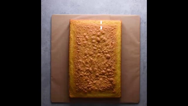 10 Crazy Clever Sheet Cake Hacks! - Cake Decorating and Hacks