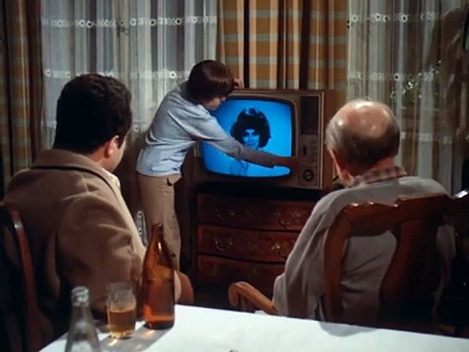 19.pan_tau_macht_quark_(16.11.1975).mp4 (360p)