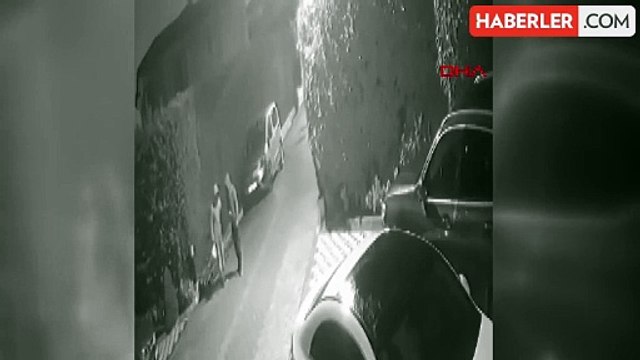 İstanbul'da çalınan otomobil Kocaeli'de bulundu, 2 milyon liralık hırsızlık yapan şüpheliler yakalandı