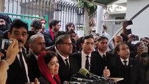 پی ٹی آئی کو بلا کا نشان مل گیا؟ | PTI got the call mark?... PTI lawyers announced the great news as soon as they left the Election Commission office... Election Commission big decision regarding bat symbol. Barrister Gauhar presented the entire record