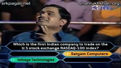 Shahrukh gifts his watch to KBC contestant