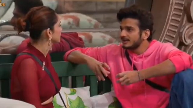 Bigg Boss की चाल में इधर बुरा फंसे Munawar Faruqui, उधर Twitter पर छा गई Ankita Lokhande! Filmibeat