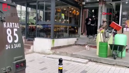 Ece Ronay'a operasyon