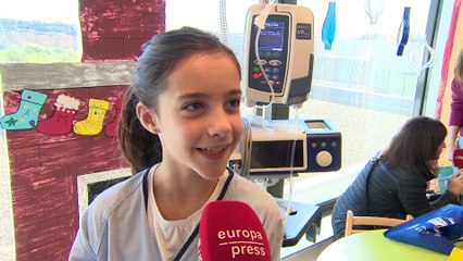Fuerzas y Cuerpos de Seguridad llevan la Navidad a los niños del Hospital Puerta de Hierro