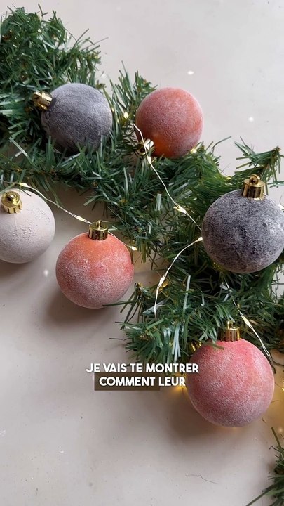 Upcycling boules de Noël avec de la farine ♻️