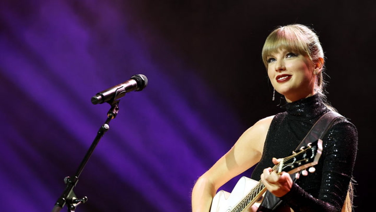 Taylor Swift Donates $1 Million To Tennessee Tornado Relief Fund