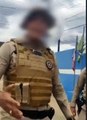 Mulher diz que foi agredida por PM após filmar abordagem