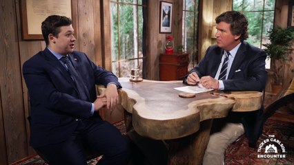 Tucker Carlson Explores Kyle Rittenhouse’s Right to Self-Defense ⚖️