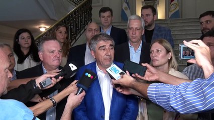 Mtro Bastia y Seandor Felipe Michling sobre Paquete de Leyes