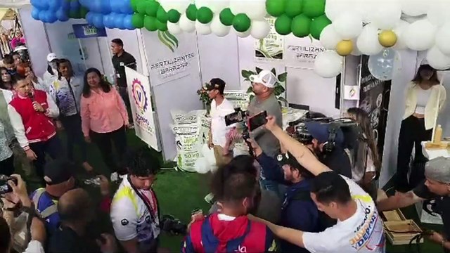 Mervin Maldonado, ministro para la Juventud y Deporte inaugurando la II Expo Juventud y Deporte, Premios 2023