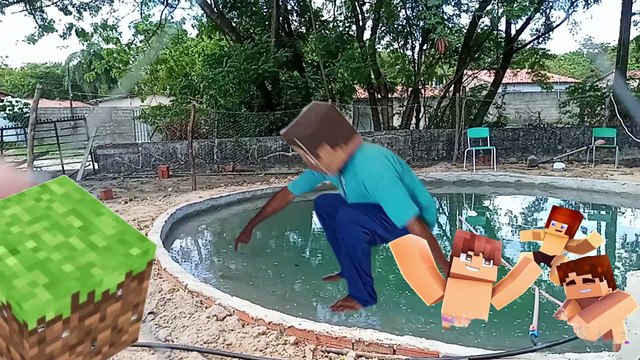 Steve mergulha em aventuras épicas na piscina do