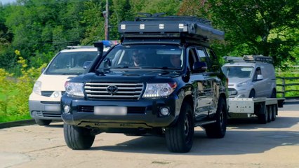 Vinnie.Jones.in.the.Country.S01E04