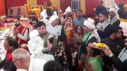 खाटू श्याम जी के भजनों पर झूमे लोग