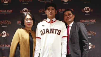 이정후 입단식 "김하성 선배와 맞대결 신기하고 설렌다" / YTN