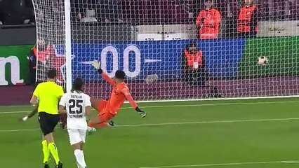 West Ham 2-0 SC Freiburg | Hammers Cruise Into Round Of 16 | UEFA Europa League Highlights