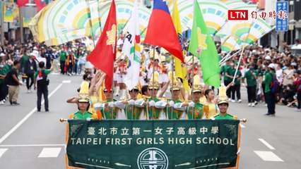 魅力不讓橘色惡魔！嘉義市國際管樂節53支國內外隊伍歡樂踩街