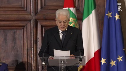 Mattarella: "Aveva ragione il Papa, guerra mondiale a pezzi"