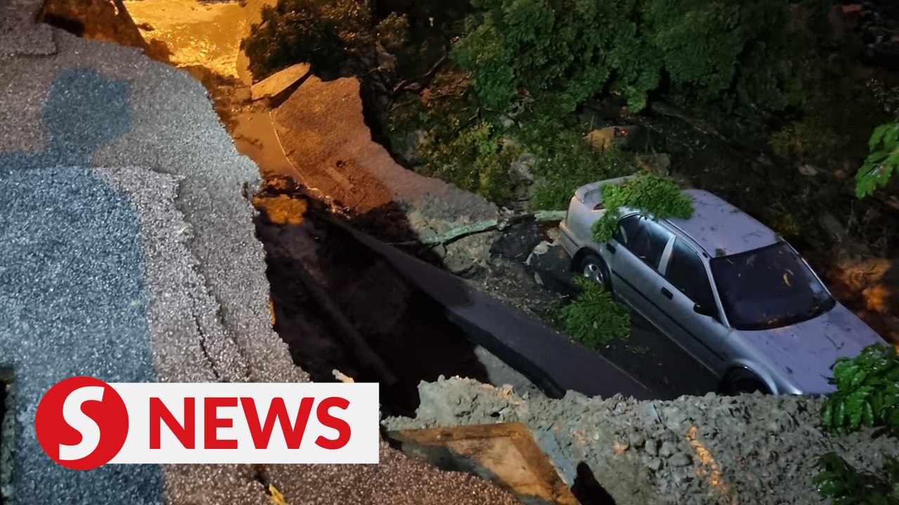 Residents of several Puchong houses evacuated due to landslide in area