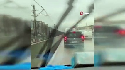 Ambulansa yol vermeyen trafik magandası kamerada