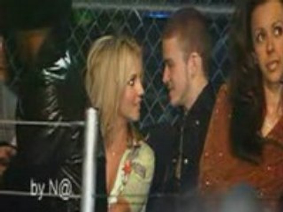 Britney Spears - Karaoke - Everytime