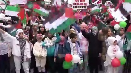 Vanlı çocuklar Filistin için yürüdü