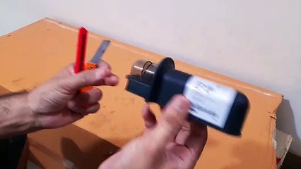 Unboxing and Review of Portable Kitchen Knife Sharpener