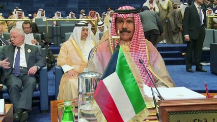 Muere el emir de Kuwait, el jeque Nawaf, a los 86 años