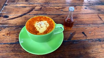 تعرف على الأسباب الرئيسية للمخاط الدائم أو البلغم في الحلق واكتشف أفضل العلاجات.