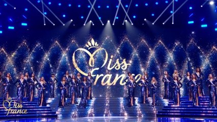 Découvrez les 15 demi-finalistes de Miss France 2024 !