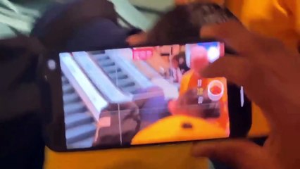 ¿Cómo se dice?: Gignac pide que le digan las cosas por favor