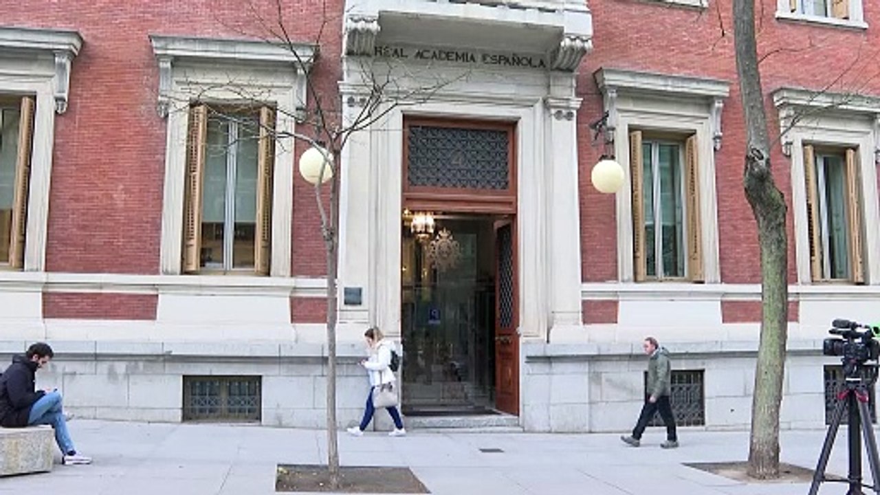 FundéuRAE elige a las doce candidatas a palabra del año 2023