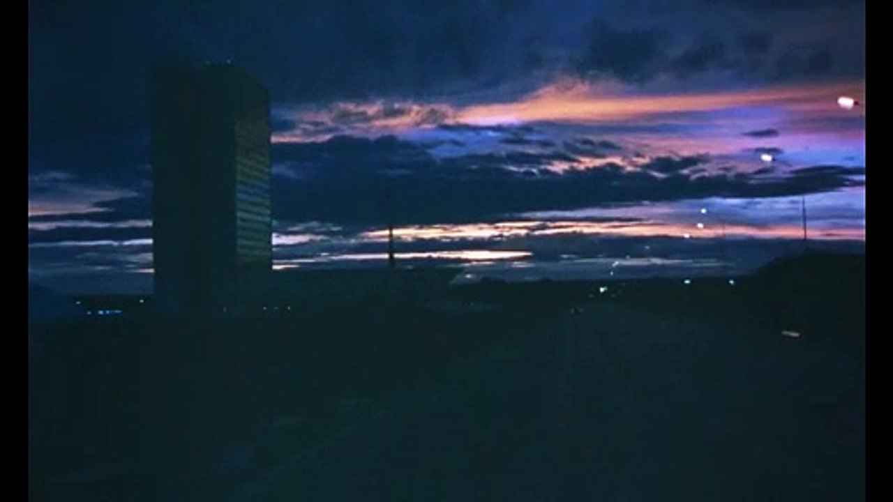 Il fait nuit en Amérique Bande-annonce VF