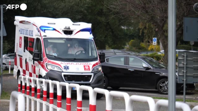 Piu' ricoveri per Covid e cresce l'influenza.'Vaccinarsi'