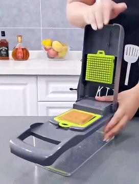 1Pc Green Black 12 in 1 Multifunctional Vegetable Slicer Cutter Shredders Slicer With Basket Fruit Potato Chopper Carrot Grater