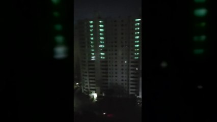 서울 목동6단지 한때 정전...엘리베이터에서 8명 구조 / YTN