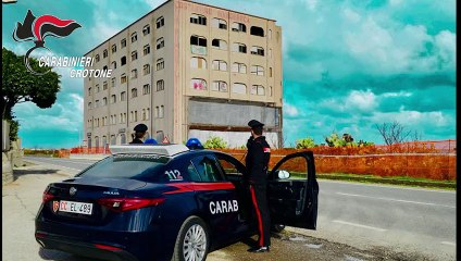 Palazzo Margeruca, ecco com'era l'ecomostro confiscato alla 'ndrangheta e demolito a Torre Melissa