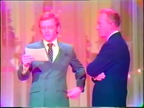 Hollywood Palace 612 Christmas Show Bing - Kathryn Crosby cohosts Glen Campbell