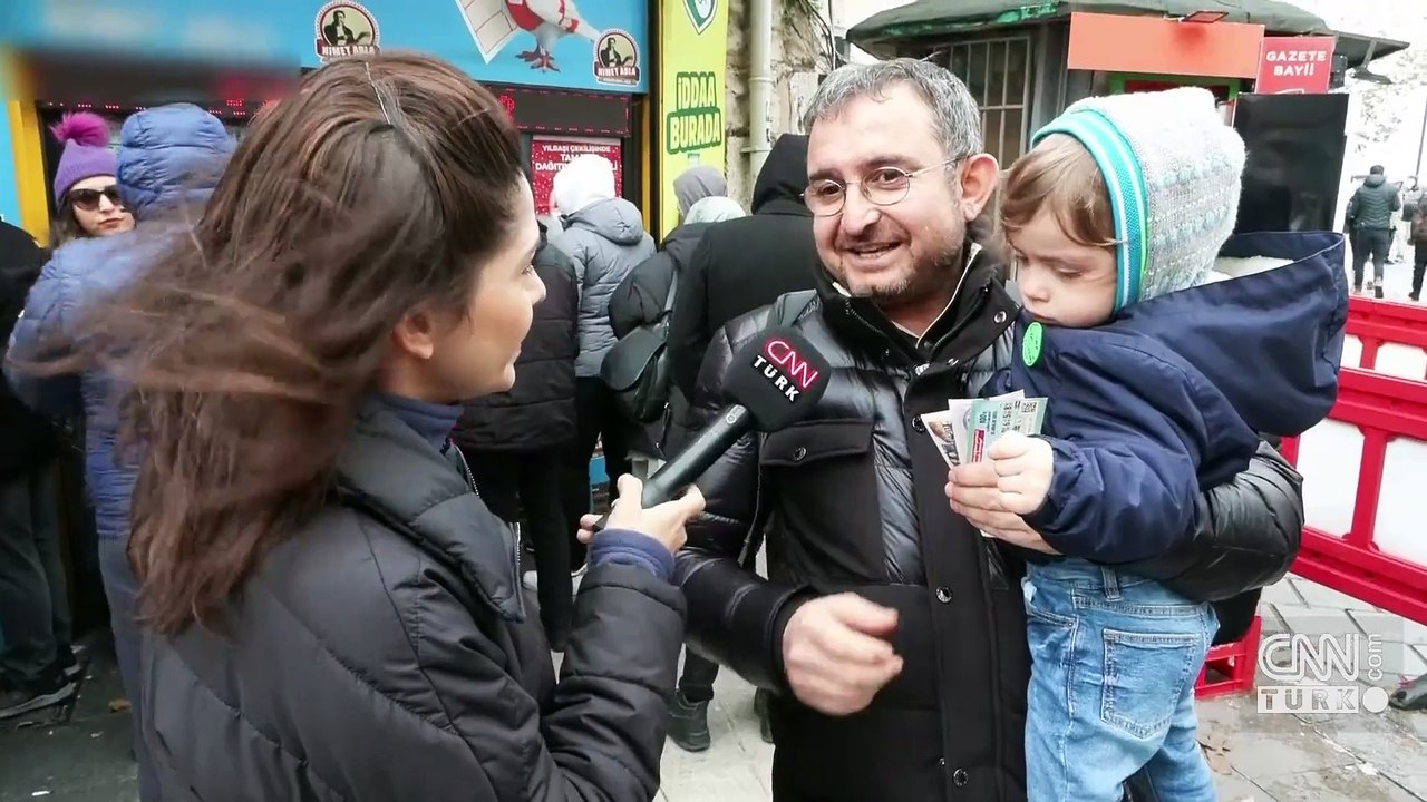 Büyük ikramiye 400 milyon! Milli Piyango bayilerinin önünde sıra oluştu