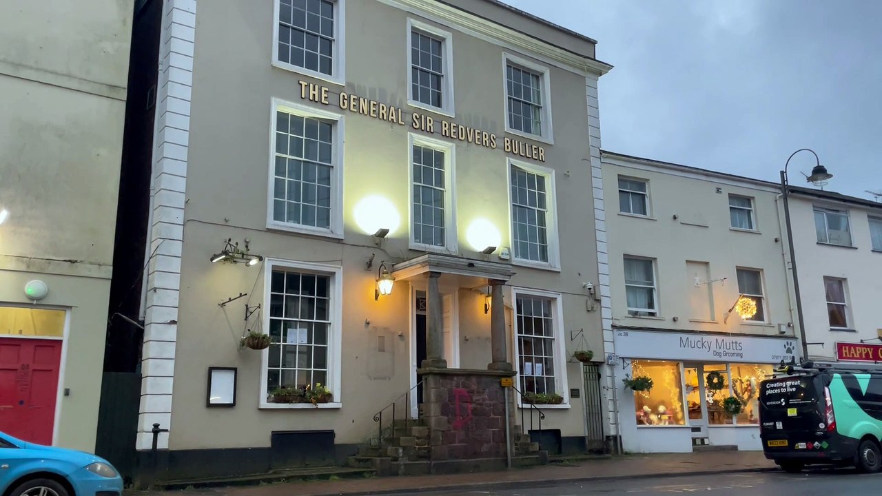The General Sir Redvers Buller pub in Crediton. Video by Alan Quick IMG_1950