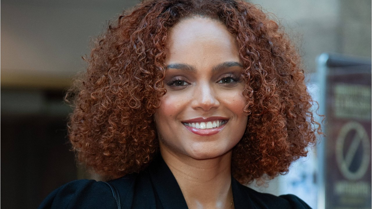 Voici - "A la limite du racisme..." : Alicia Aylies alpaguée à l’élection Miss France en raison de sa coiffure, elle réplique !