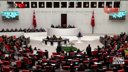 Genel Kurul'da 'gülme' ve 'başörtüsü' tartışması