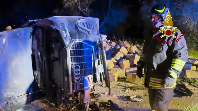 Puglia: auto con bambini si ribalta, spaventoso incidente tra Lizzanello a Pisignano