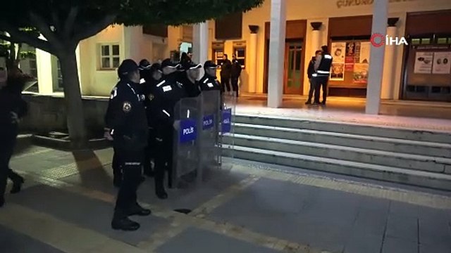 Adana Büyükşehir Belediyesine ihaleye fesat karıştırma ve rüşvet operasyonu: Çok sayıda gözaltı var