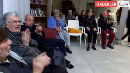 Amatörler Korosu Yaşlılara Unutulmaz Bir Gün Yaşattı