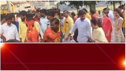 Gajuwaka లో Nara Lokesh Yuvagalam Padayatra లో నారా , నందమూరి ఫ్యామిలీ | Telugu Oneindia