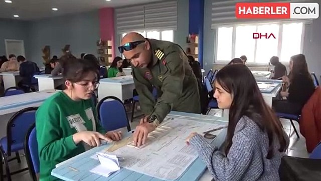 Yüksekova'da Model Uçak Kursu Açıldı