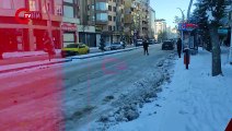 Van'da etkili kar yağışı: 138 yerleşim yerine ulaşım sağlanamıyor